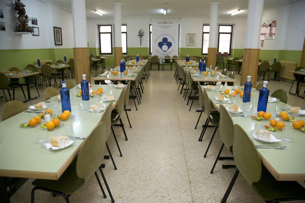 Cocina Económica de Logroño pone más platos en su mesa: Sus comensales crecen un 20% y son más jóvenes