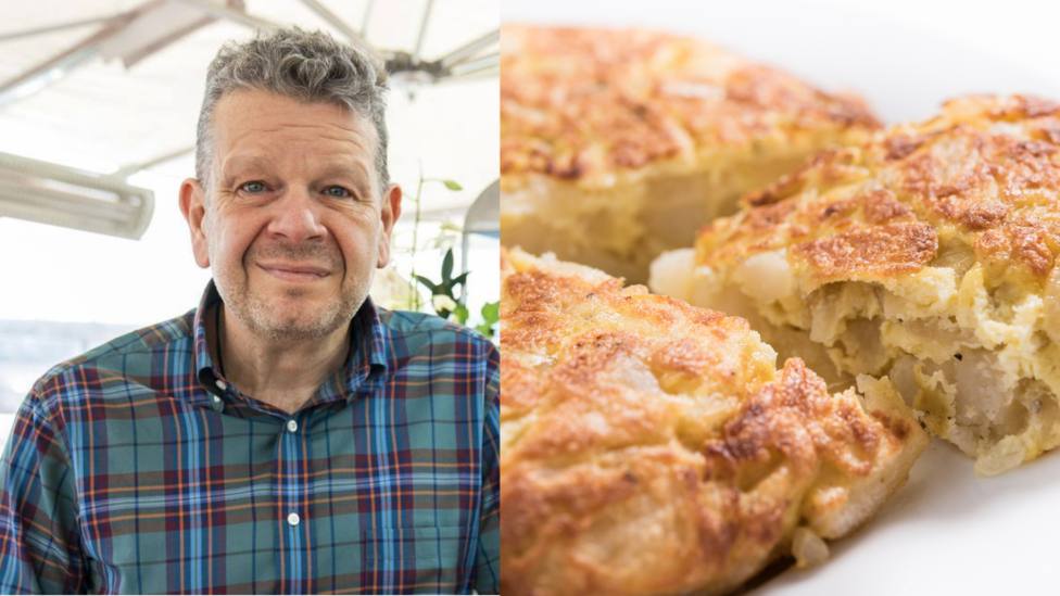 El truco de Alberto Chicote para que la tortilla de patata te quede perfecta: en 4 pasos y con cebolla