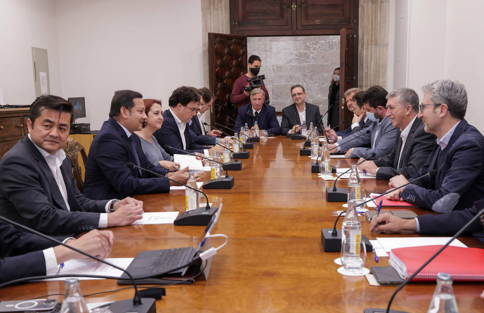 Imagen de la reunión en el Palau de la Generalitat