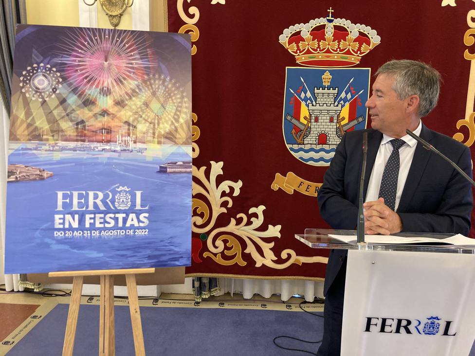Antonio Golpe en la presentación de las fiestas de verano, FOTO: Concello de Ferrol