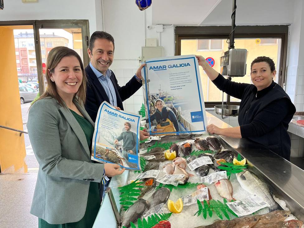 Alfonso Villares difunde en Cervo a campaña Amar Galicia que promociona a calidade, sabor e variedade do peixe e mariscos galegos