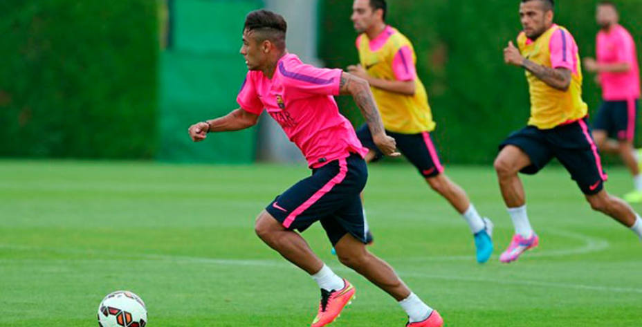 Neymar sufre un esguince en el tobillo izquierdo y es baja para el debut liguero del Barça. Foto: FCB.