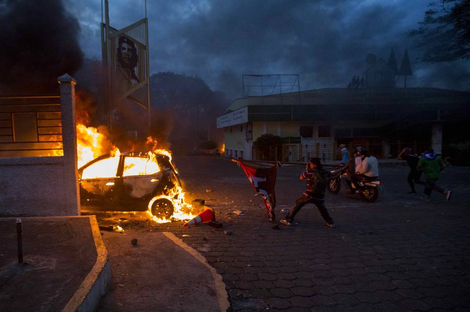Las concentraciones a favor y en contra de Ortega acaban con un muerto y 30 heridos en Nicaragua