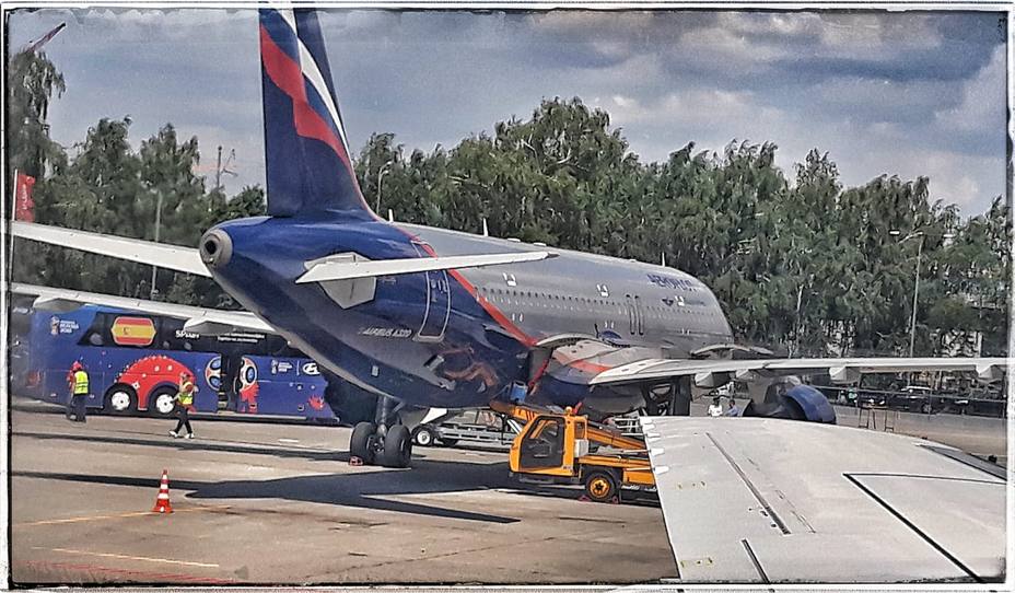 Avión de España en Kazán