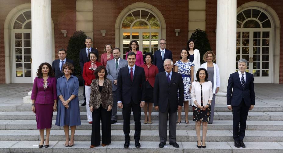 Sánchez preside hoy la foto oficial de su Gobierno tras el relevo de Huerta