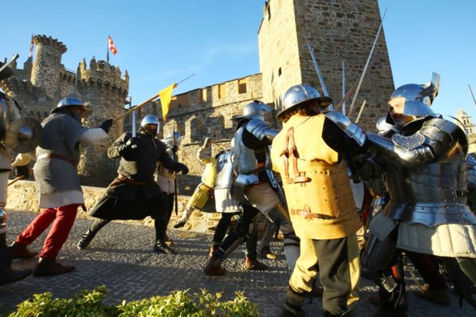 El Castillo de Ponferrada vuelve al siglo XV y revive la revuelta de los Irmandiños