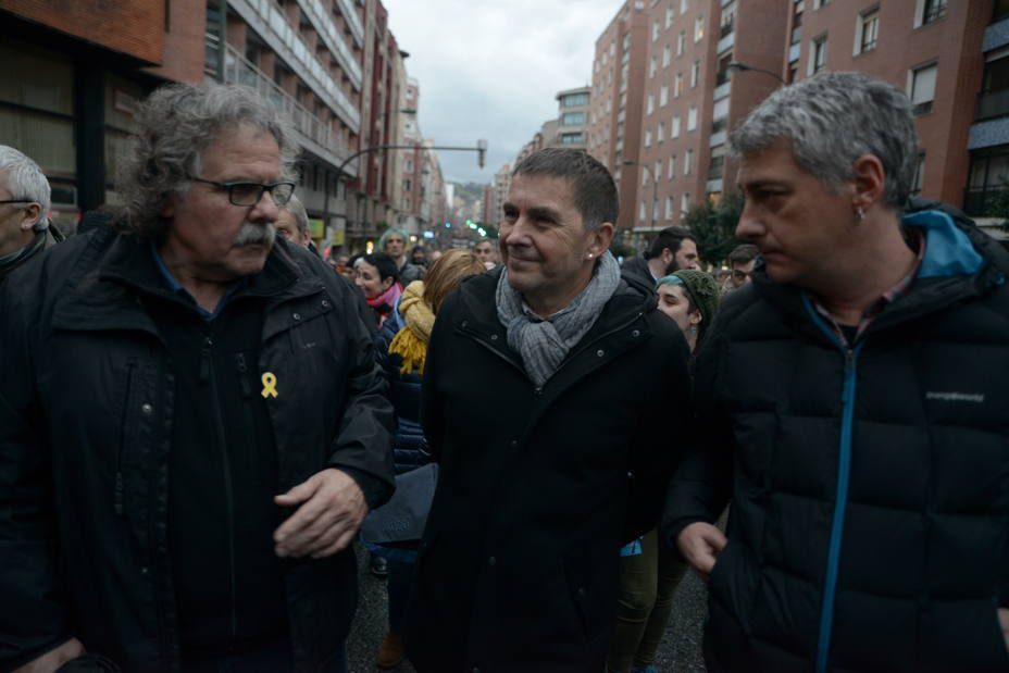Tardá (ERC) agradece la solidaridad con los presos y exiliados catalanes durante la manifestación en Bilbao