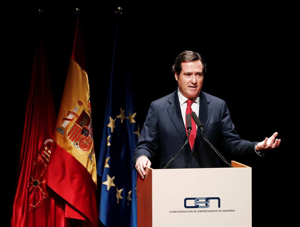 La CEOE pide a Sánchez explorar otras opciones de Gobierno más estables y moderadas