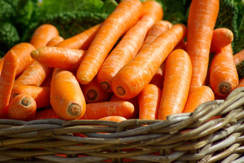 Las zanahorias son buenas para nuestra vista y ayudan a broncearnos