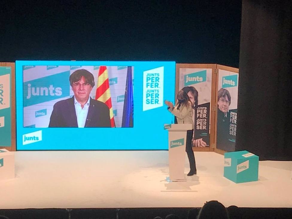 AMP.- 14F.- Puigdemont apela a conquistar una triple mayorÃ­a con Junts como garantÃ­a independentista