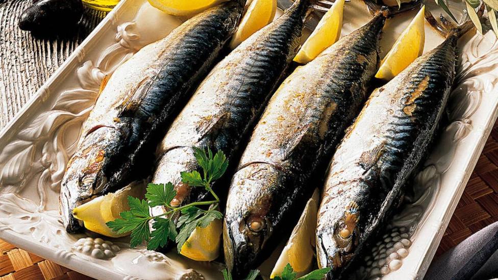 Este es el sencillo truco de cocina que elimina el olor del pescado: Más fácil de lo que parece