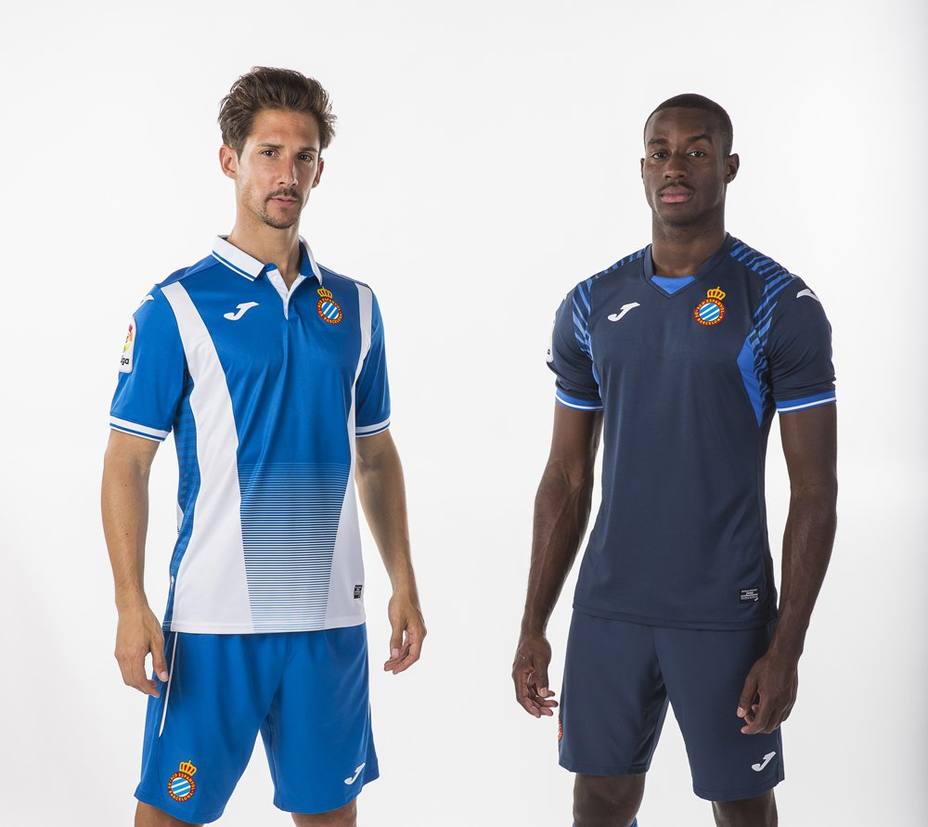 El Espanyol reduce las franjas verticales en su camiseta de la próxima temporada