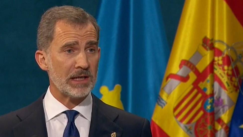 Felipe VI reivindica la ejemplaridad de los galardonados en los Premios Princesa de Asturias