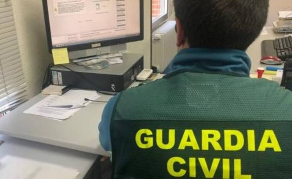 Detenido por hacer uso de las redes sociales para alentar acciones violentas contra Guardia Civil y Policía