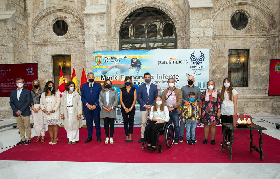 Recepción del Ayuntamiento a la campeona paralímpica en los Juegos de Tokio 2020, Marta Fernández Infante
