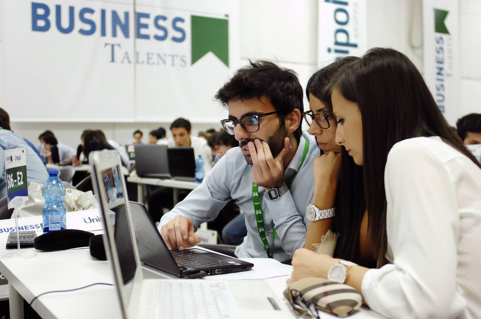 Buscan universitarios andaluces que quieran convertirse en el mejor empresario virtual de España