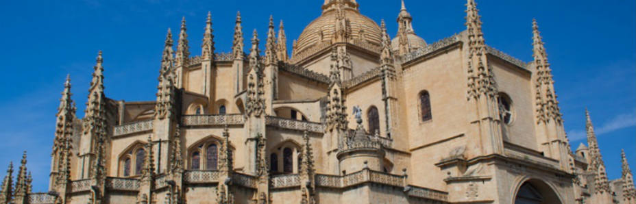 Fachada de la Catedral de Segovia