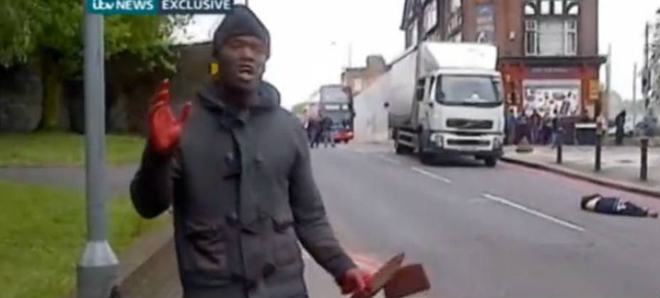 El presunto terrorista en el vídeo difundido por la cadena británica ITV.