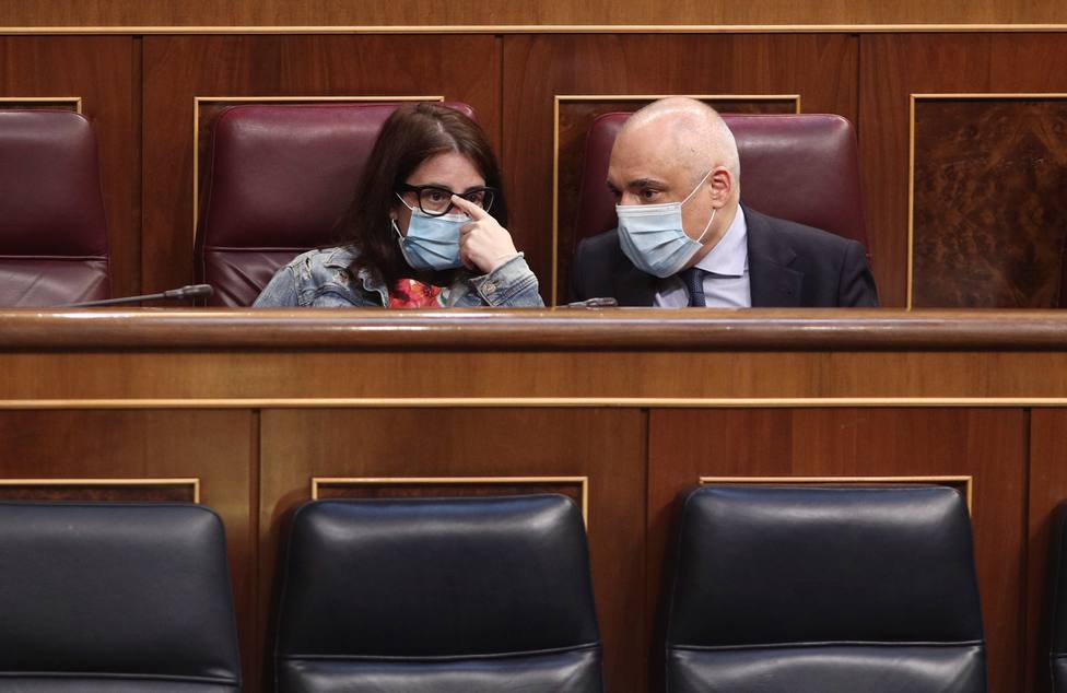El PSOE defiende investigar al PP y no a Podemos en el Congreso: La comparación es obscena