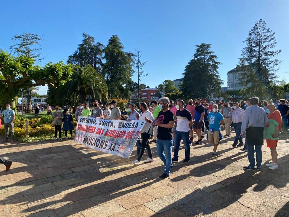 Movilización realizada hace unos días en As Pontes reclamando garantía de empleo - FOTO: Cedida