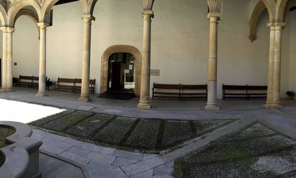 Granada.- Comienza la restauración del vestí­bulo de la Sala de Rectores del Hospital Real