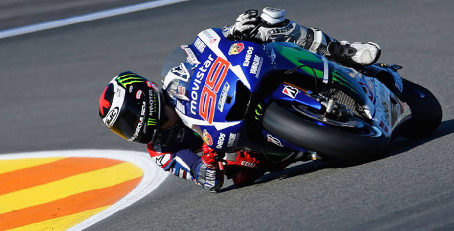 Jorge Lorenzo saldrá primero en Cheste en la carrera que decide el título de MotoGP. Reuters.