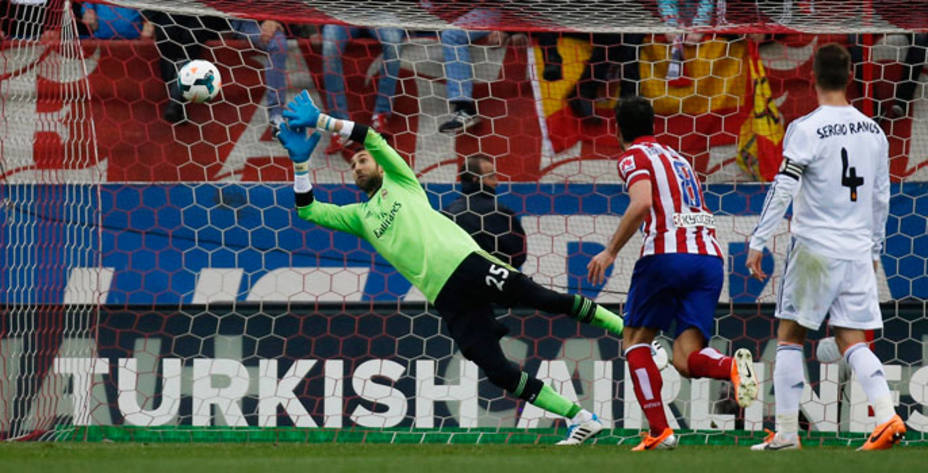 Diego López, en el partido contra el Atlético (Reuters)