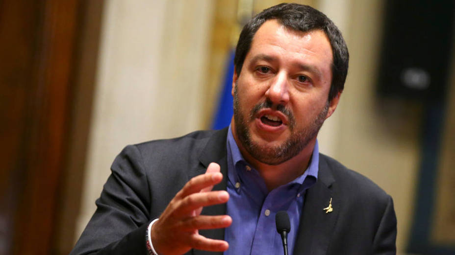 Salvini sin piedad: Los migrantes solo desembarcarán si se van de Italia