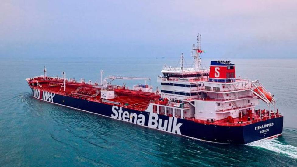 Irán investiga al petrolero británico capturado en el estrecho de Ormuz, al acusarle de no respetar las normas
