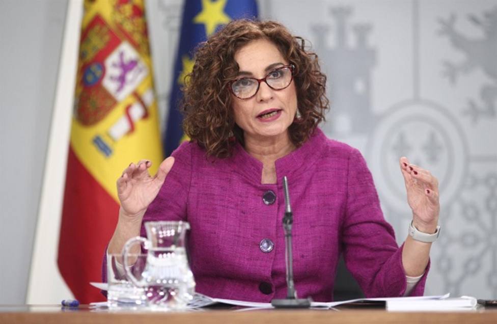 La ministra de Hacienda y Portavoz del Gobierno, María Jesús Montero comparece en rueda de prensa