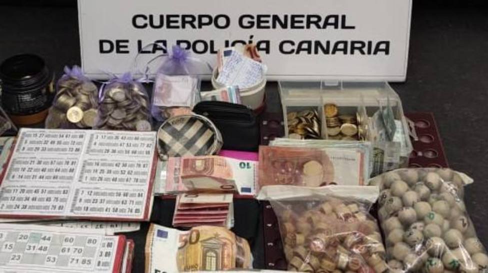 Material incautado por los agentes de la Policiía Canaria