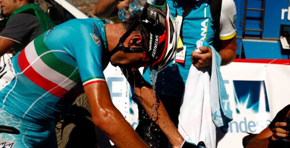 Nibali se marcha por primera vez con antelación de una gran Vuelta. (Foto: Reuters)