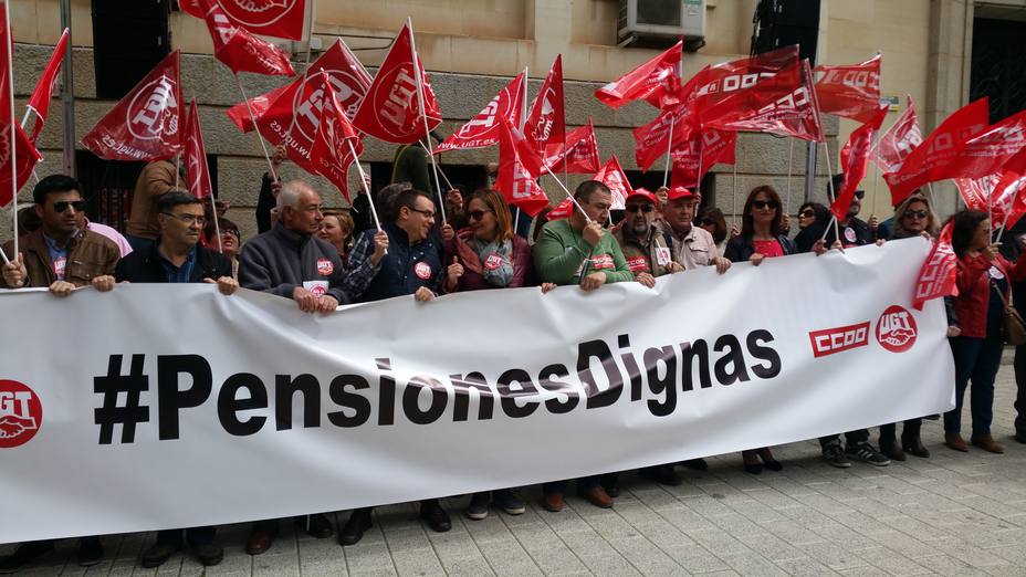 Albacete salió a reclamar pensiones dignas y el sostenimiento de