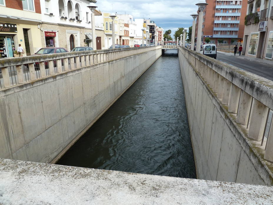 Canal del Ebro. Archivo