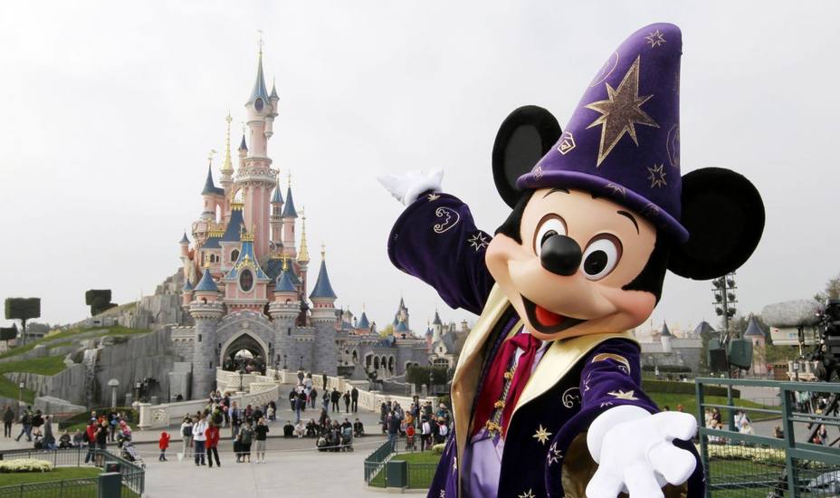 ¿Quieres trabajar en Disneyland como un personaje de Marvel o Disney?