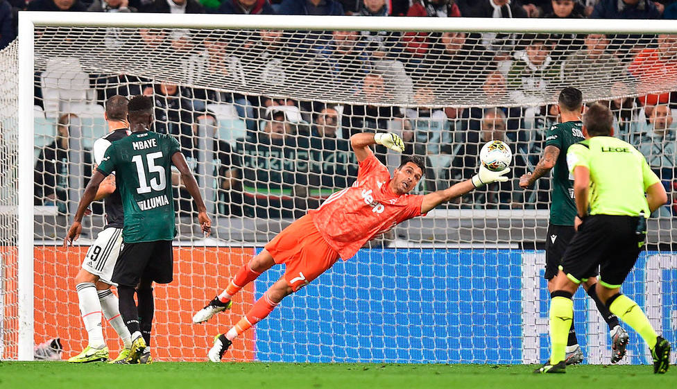 Buffon salva la victoria de la Juventus (EFE)
