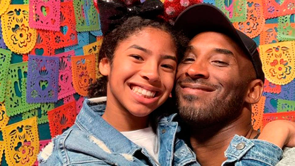 Kobe Bryant, junto a su hija Gigi, en una foto de 2019 (@kobebryant)
