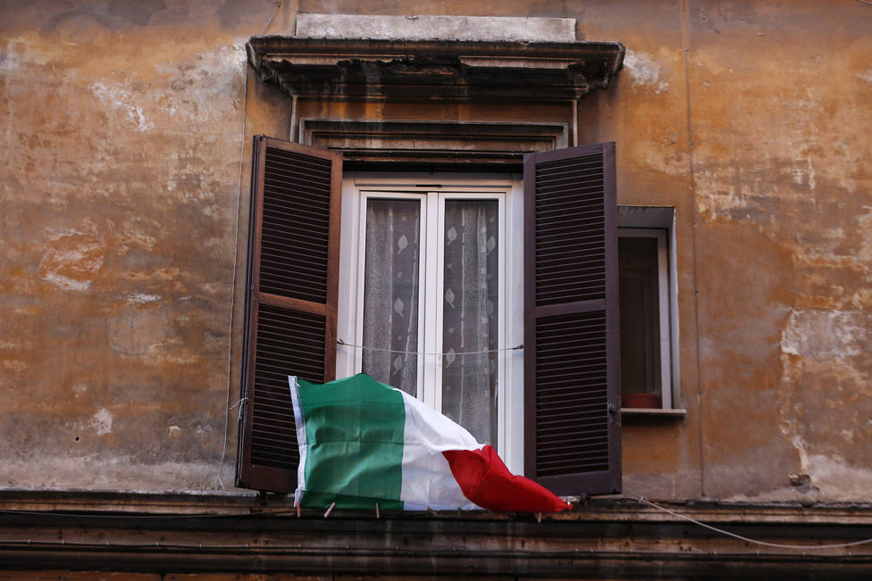 Italia anuncia penas de hasta cinco años de cárcel para aquellos que violen la cuarentena