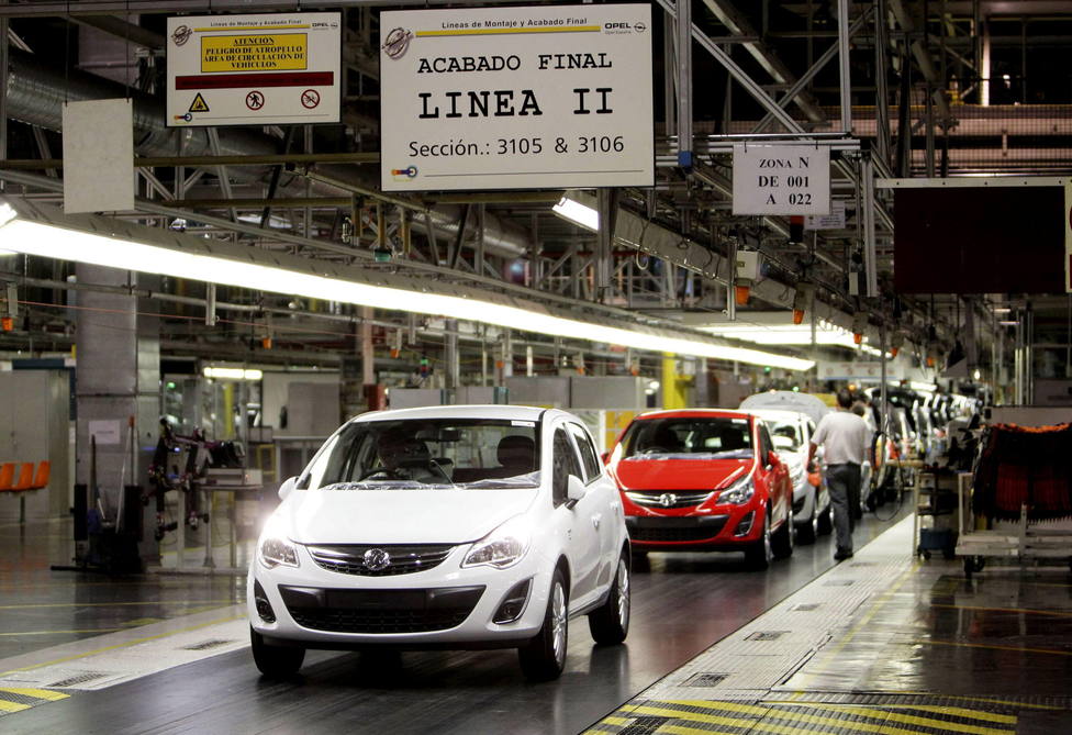 Incertidumbre en el sector del automóvil ante el cierre de la planta de Nissan en Barcelona