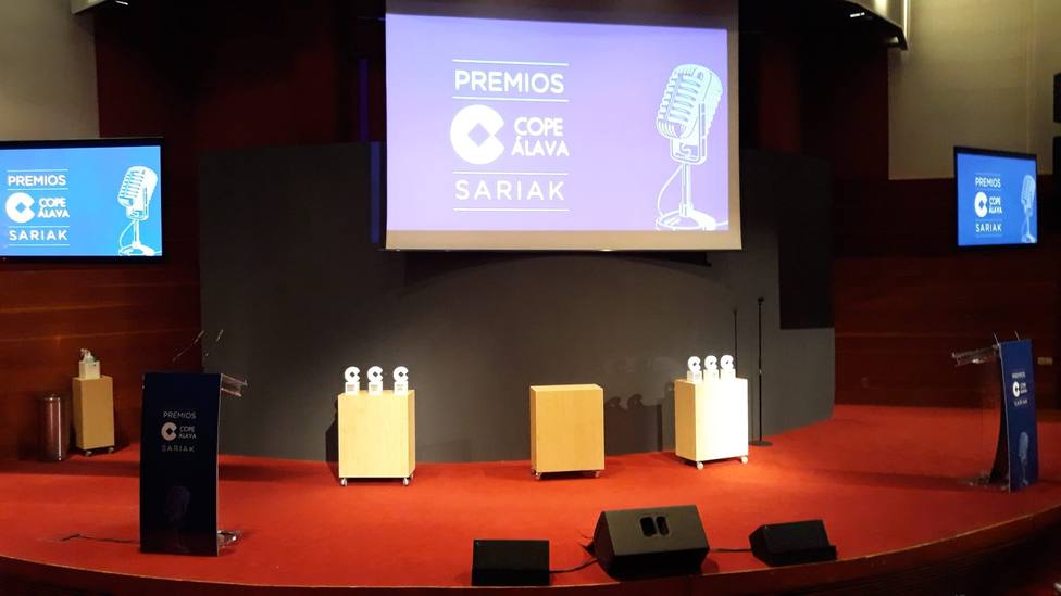 Escenario de los Premios Alaveses del Año que entrega COPE Vitoria