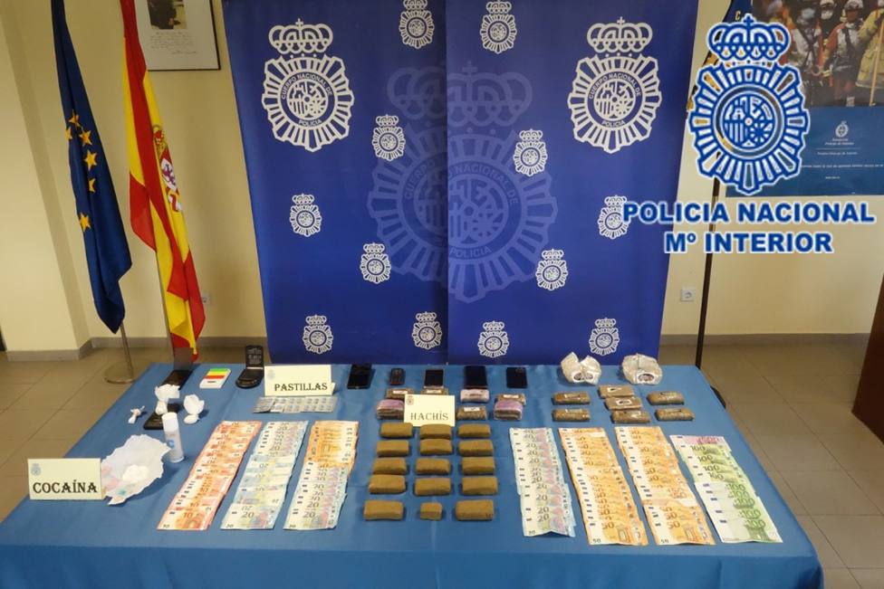 Material incautado por la Policía Nacional de Gijón en la operación antidroga