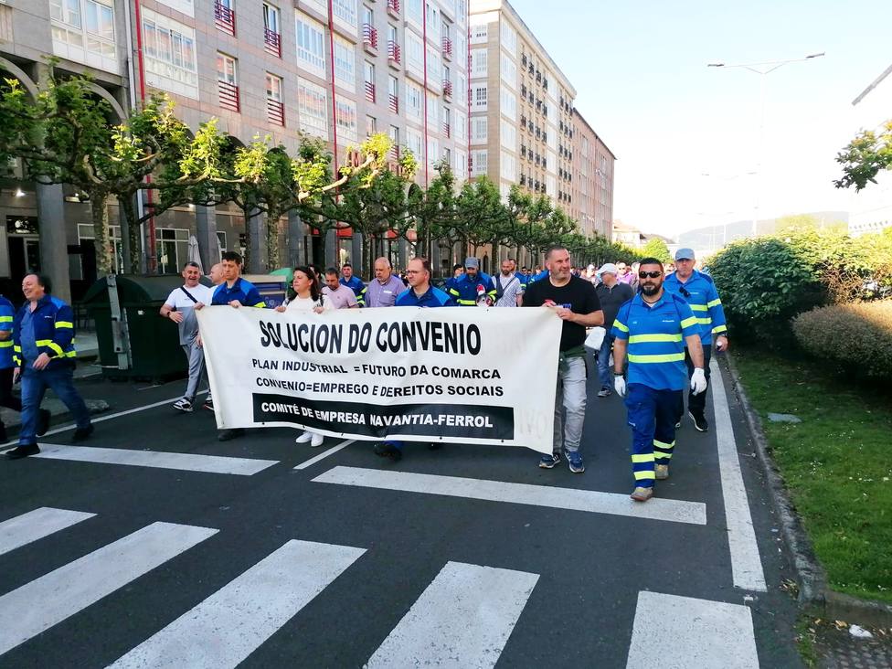Los operarios del naval ya se manifestaron este martes por las calles de Ferrol