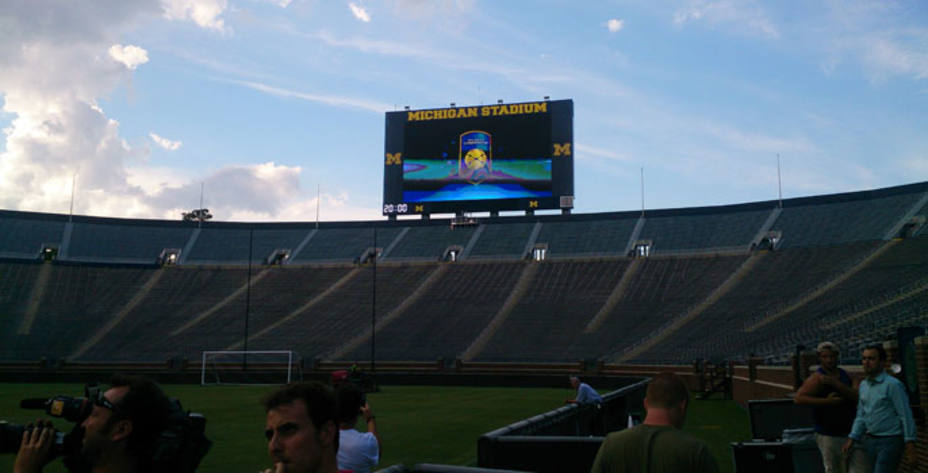Panorámica del Michigan Stadium (foto - @melchorcope)