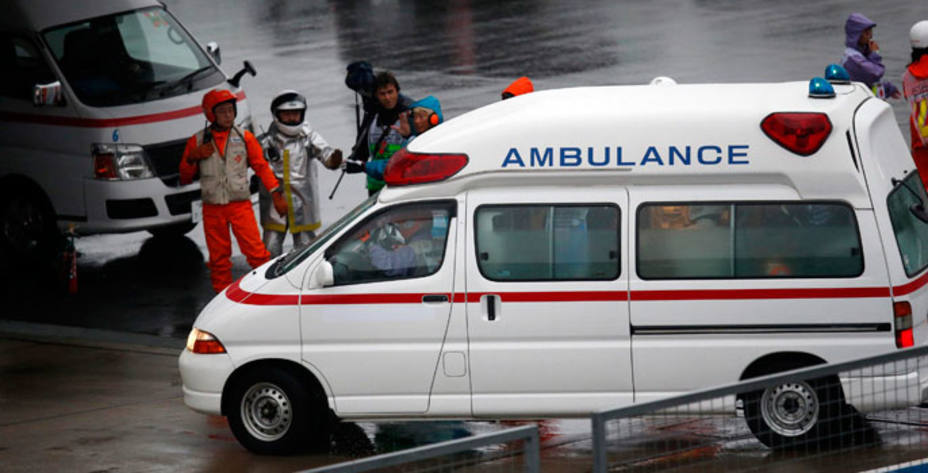 Una ambulancia traslada a Bianchi al hospital (Reuters)