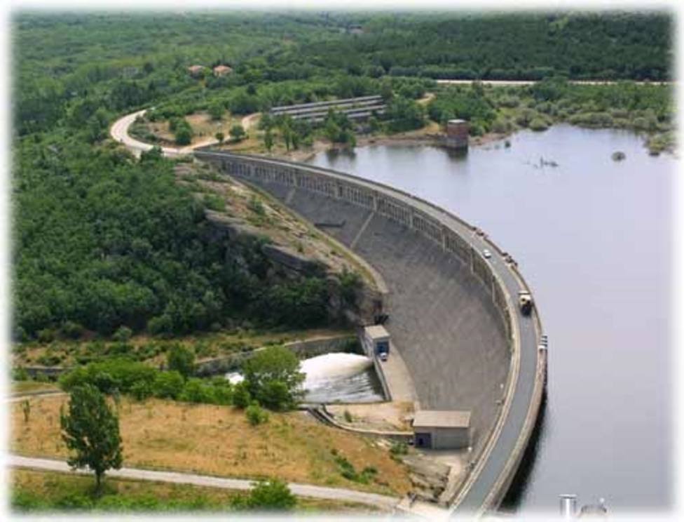 El Gobierno invertirá 1,9 millones para impermeabilizar de forma inmediata la presa de Cuerda del Pozo (Soria)