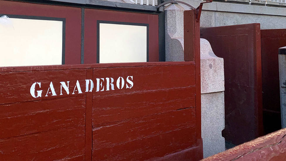 Imagen del nuevo burladero de ganaderos ubicado en el callejón de la plaza de toros de Las Ventas