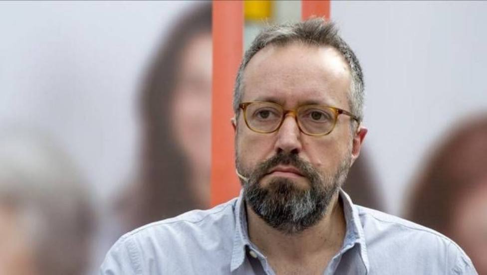 Girauta estalla contra esta parodia machista de El País hacia Díaz Ayuso: Llama Chati a tu directora