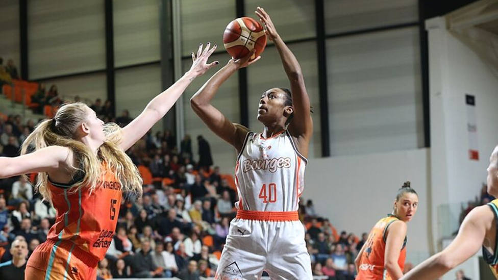 Kayla Alexander será la pivot estrella del Valencia Basket para su asalto a la Euroliga