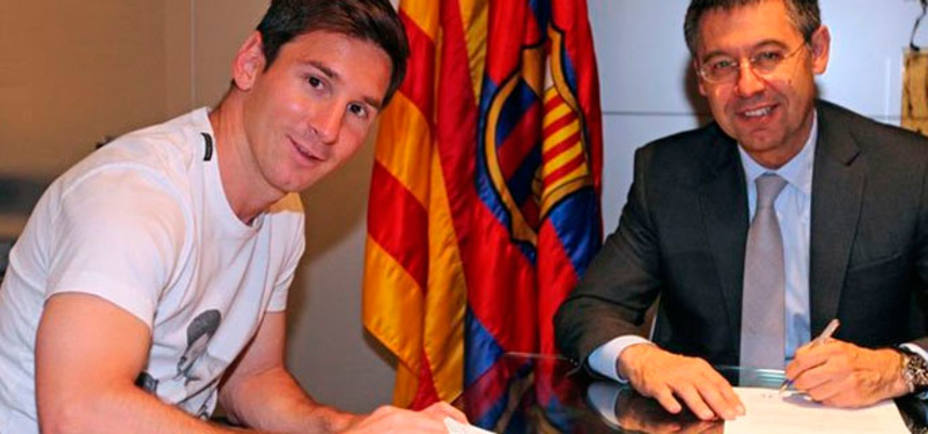 Leo Messi, futbolista del Barcelona, junto al presidente Bartomeu (FOTO: FC Barcelona)