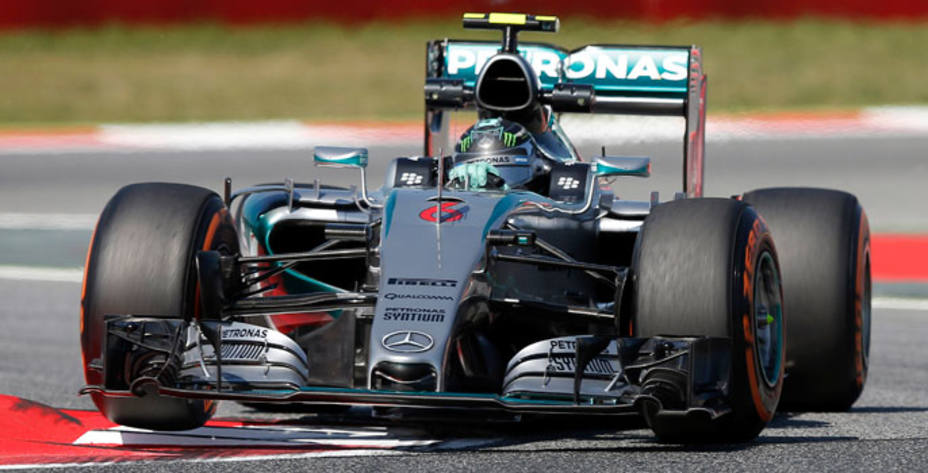 Lewis Hamilton amplió su compromiso con Mercedes hasta 2018. Reuters.